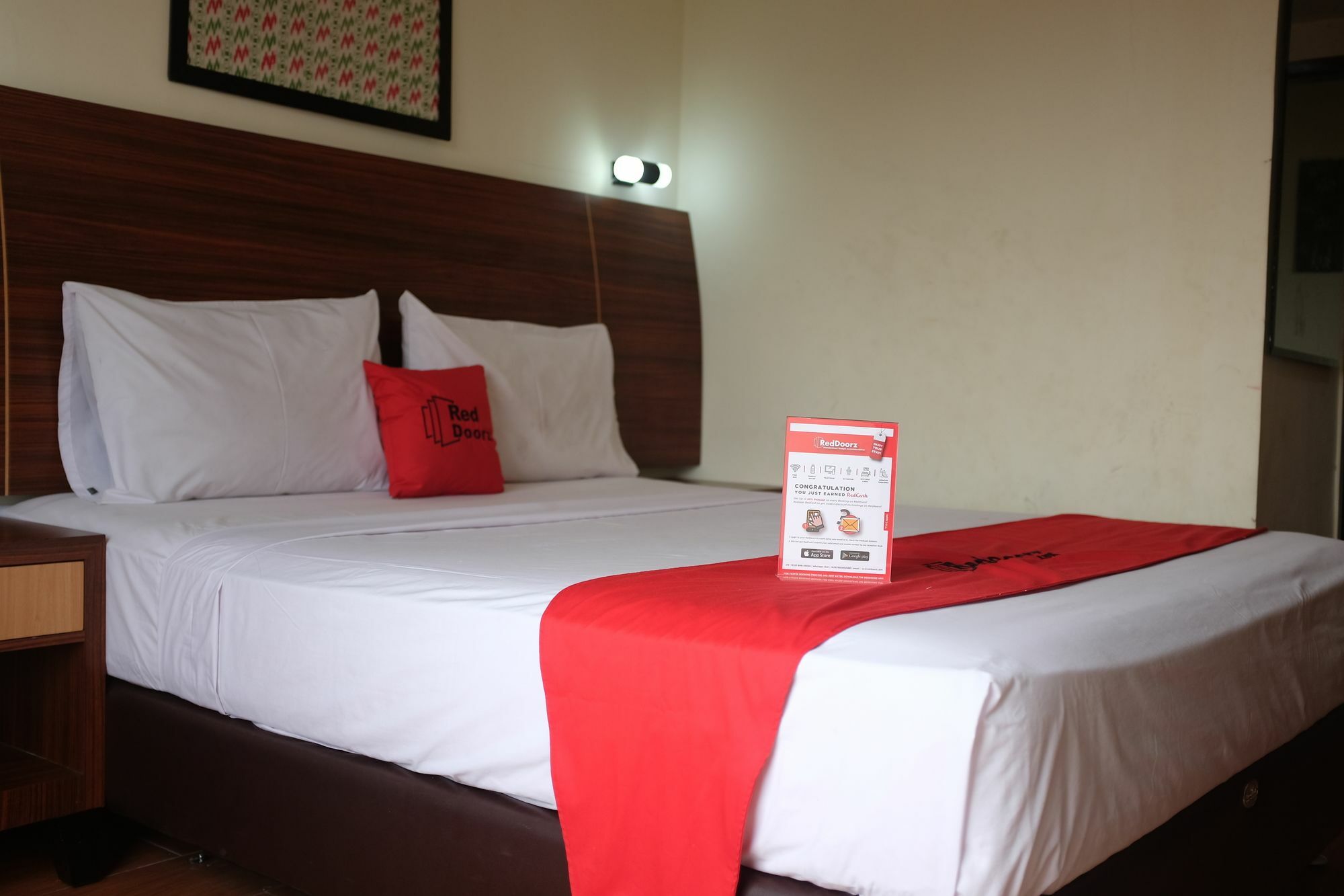 Reddoorz Plus Near Senen Jakarta Exterior photo